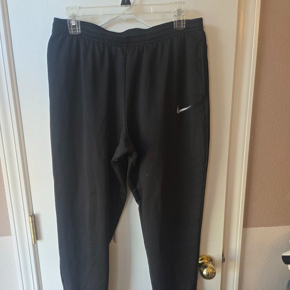 men's Nike Dry Fit warm up pants